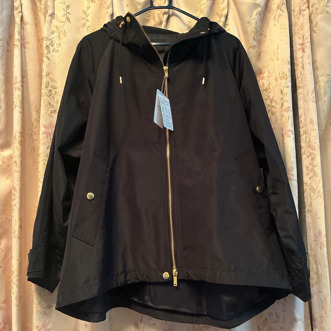 新品タグ付 Spick and Span撥水ウェザー フーディーブルゾン黒36