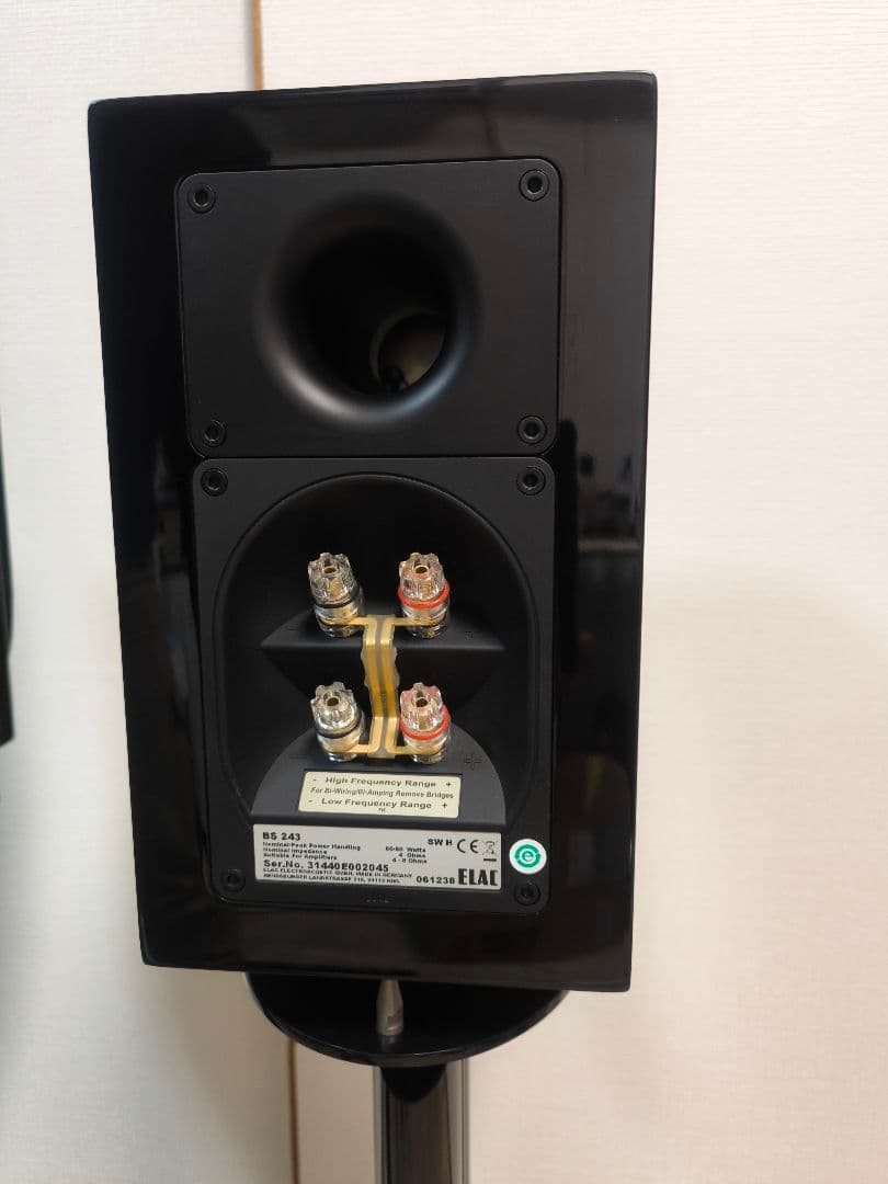 スピーカーELAC BS243HB + スタンドLS STAND70