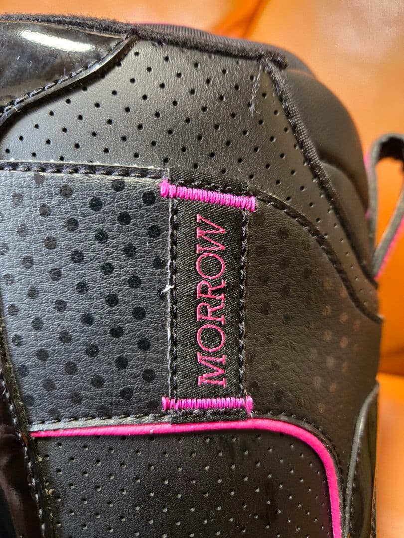 【美品】MORROW　boa　レディーススノーボードブーツ　24cm