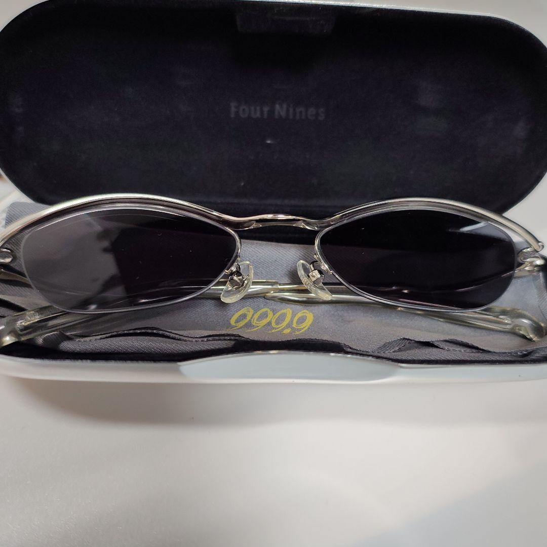 9999 サングラス シルバーケース付き