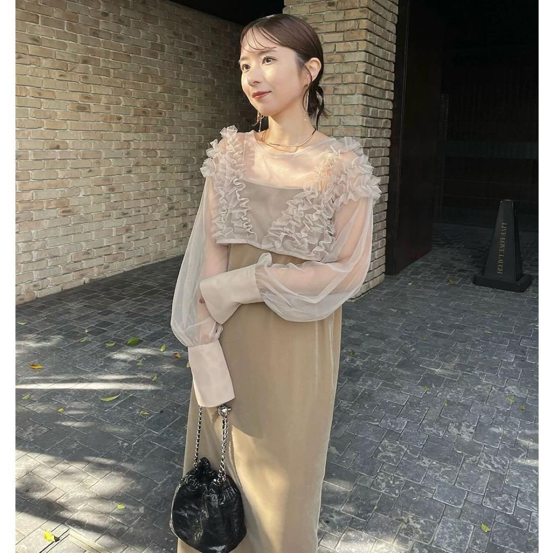 カプリシュレマージュ　チュールフリルベロアワンピース