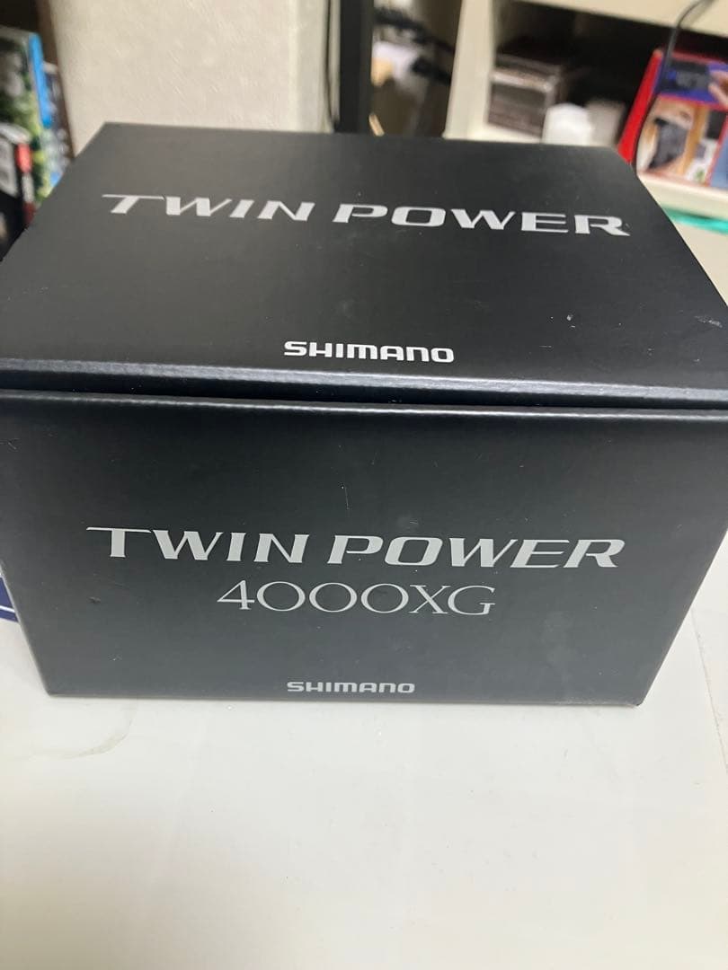 【最終値下】SHIMANO TWIN POWER 4000XG