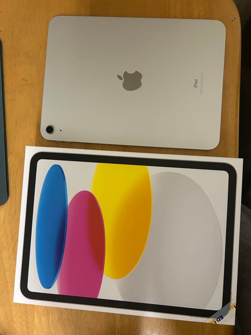 Apple iPad 10世代　64GB Wi-Fiモデル　シルバー 本体