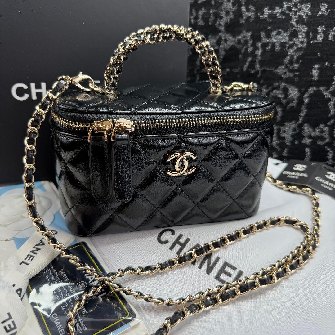 【限定特価】CHANEL ノベルティ バニティ型 ミニショルダー