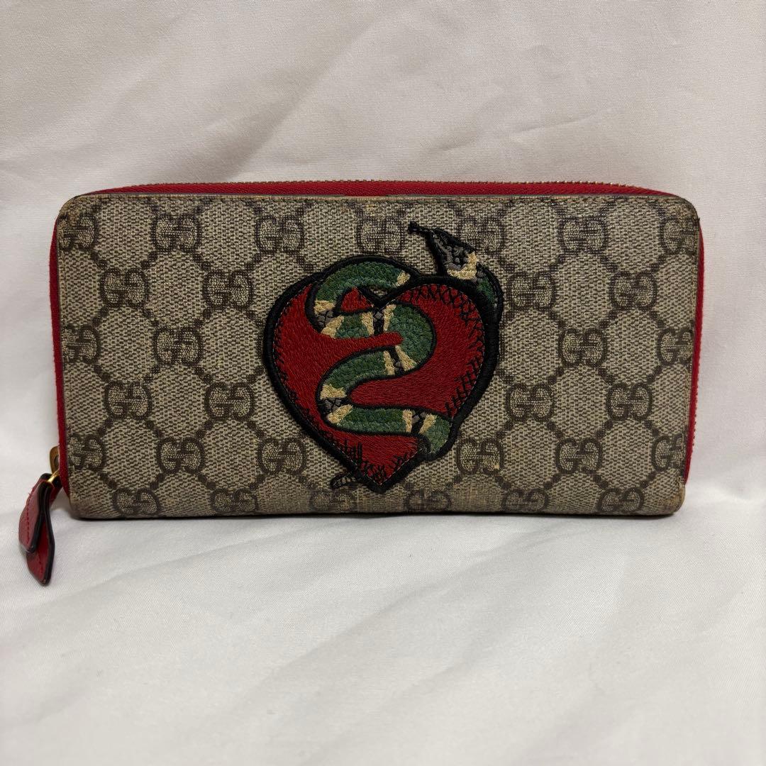 グッチ GGスプリーム ハート スネーク ラウンドファスナー長財布 456863