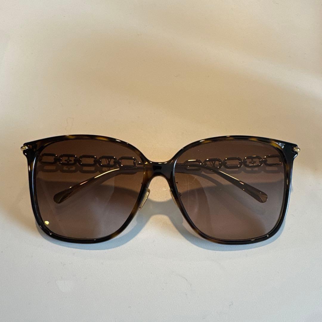 【正規品 】ルイヴィトン サングラス 美品 ケース付