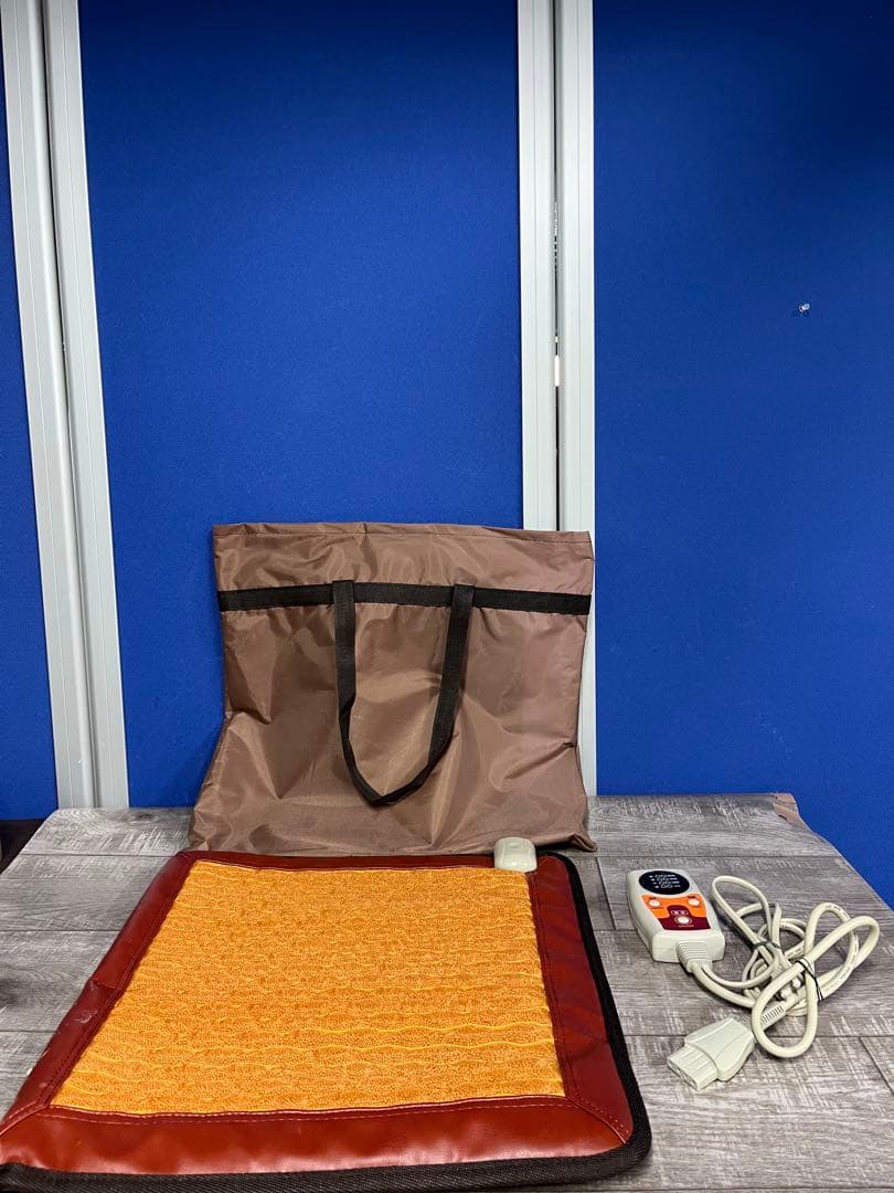 ドラード　つかえる岩盤浴　収納袋付　稼動品