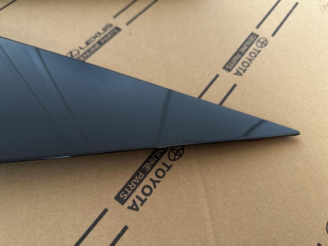 ★塗装ハガレの修理に★50プリウス★Ｃピラーカバー★トヨタ純正Ｃピラーパネル