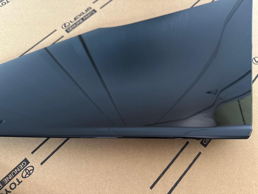 ★塗装ハガレの修理に★50プリウス★Ｃピラーカバー★トヨタ純正Ｃピラーパネル