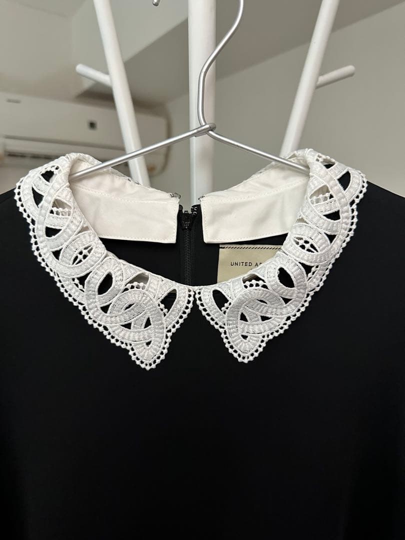 SPONGY ペプラム ブラウス　ブラック　36