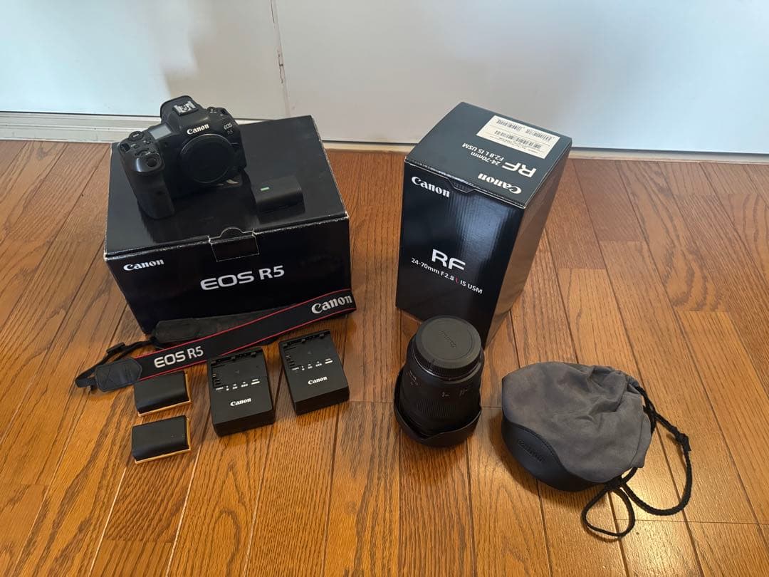 Canon EOS R5 ミラーレスカメラ 本体