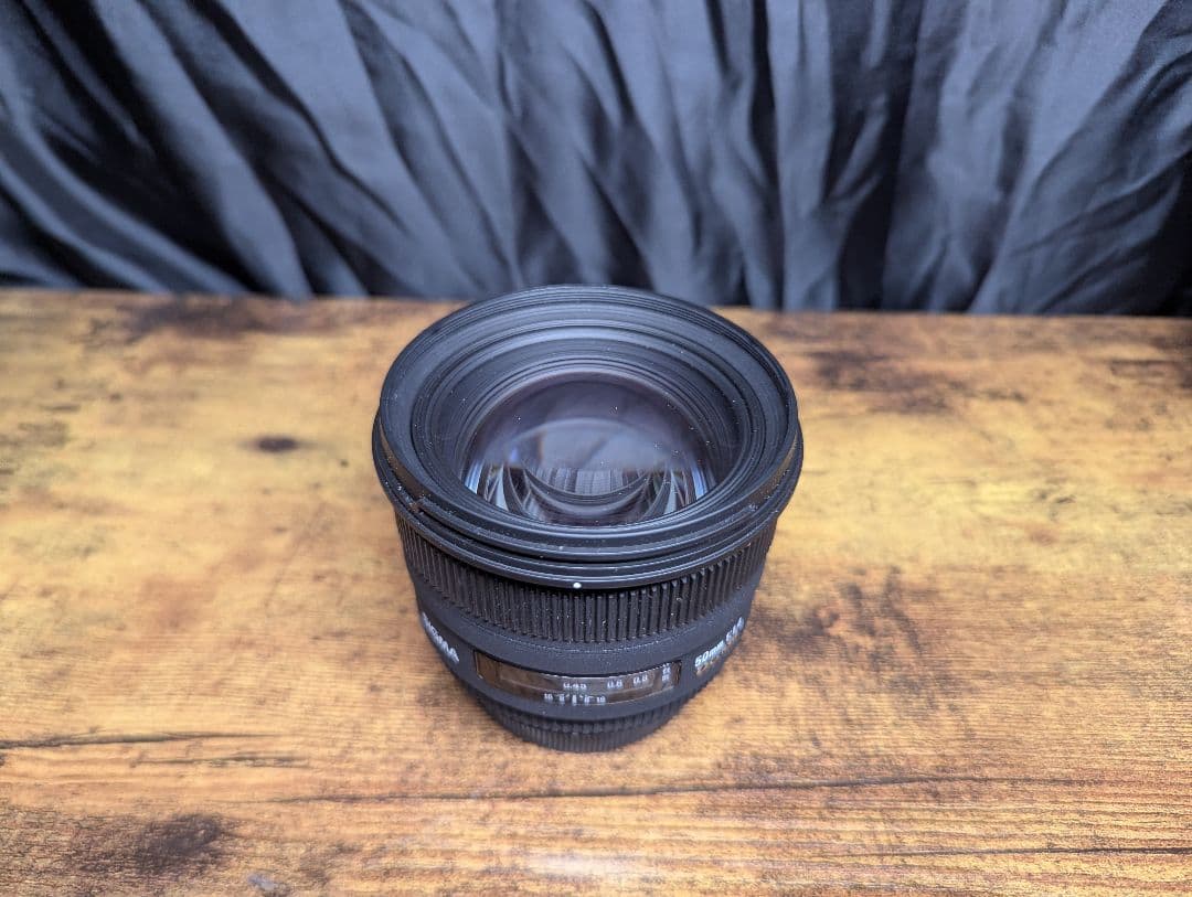 SIGMA 50mm F1.4 EX DG HSM　シグマ　単焦点レンズ