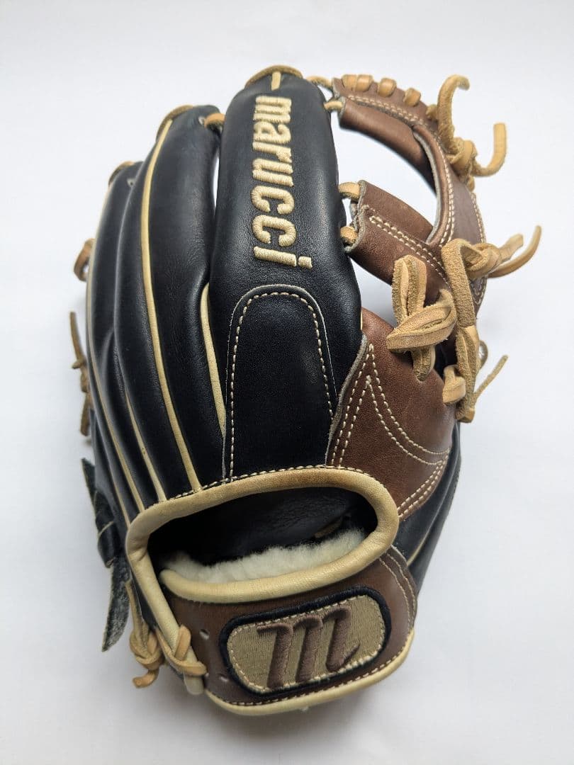 Marucci マルチ硬式グローブ