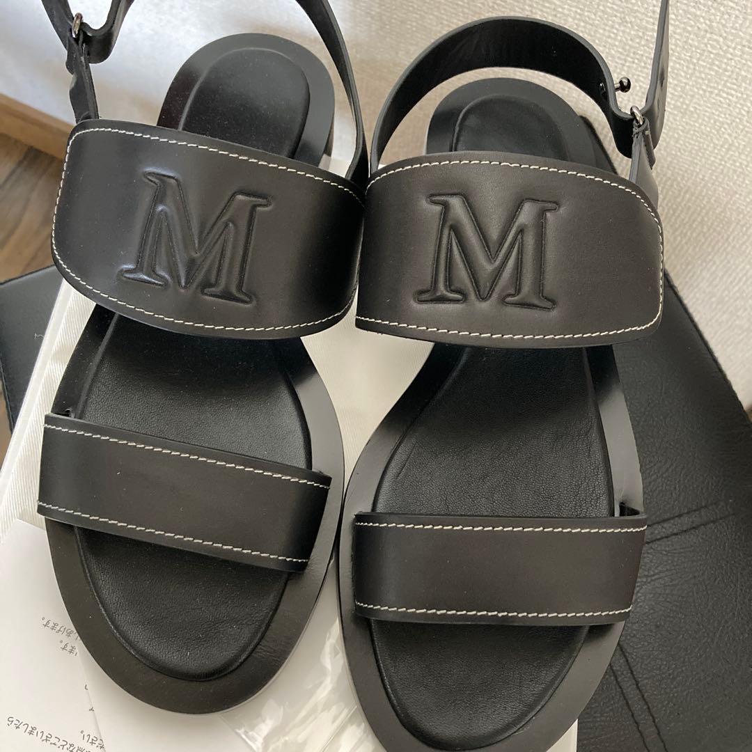 【MAX MARA】DIANAサンダル