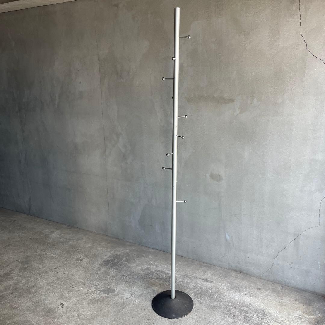 MOBLES 114 ポールハンガー　Barcelona