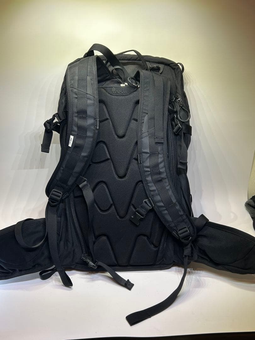 Burtonバートンak457バッグパック33Lブラック