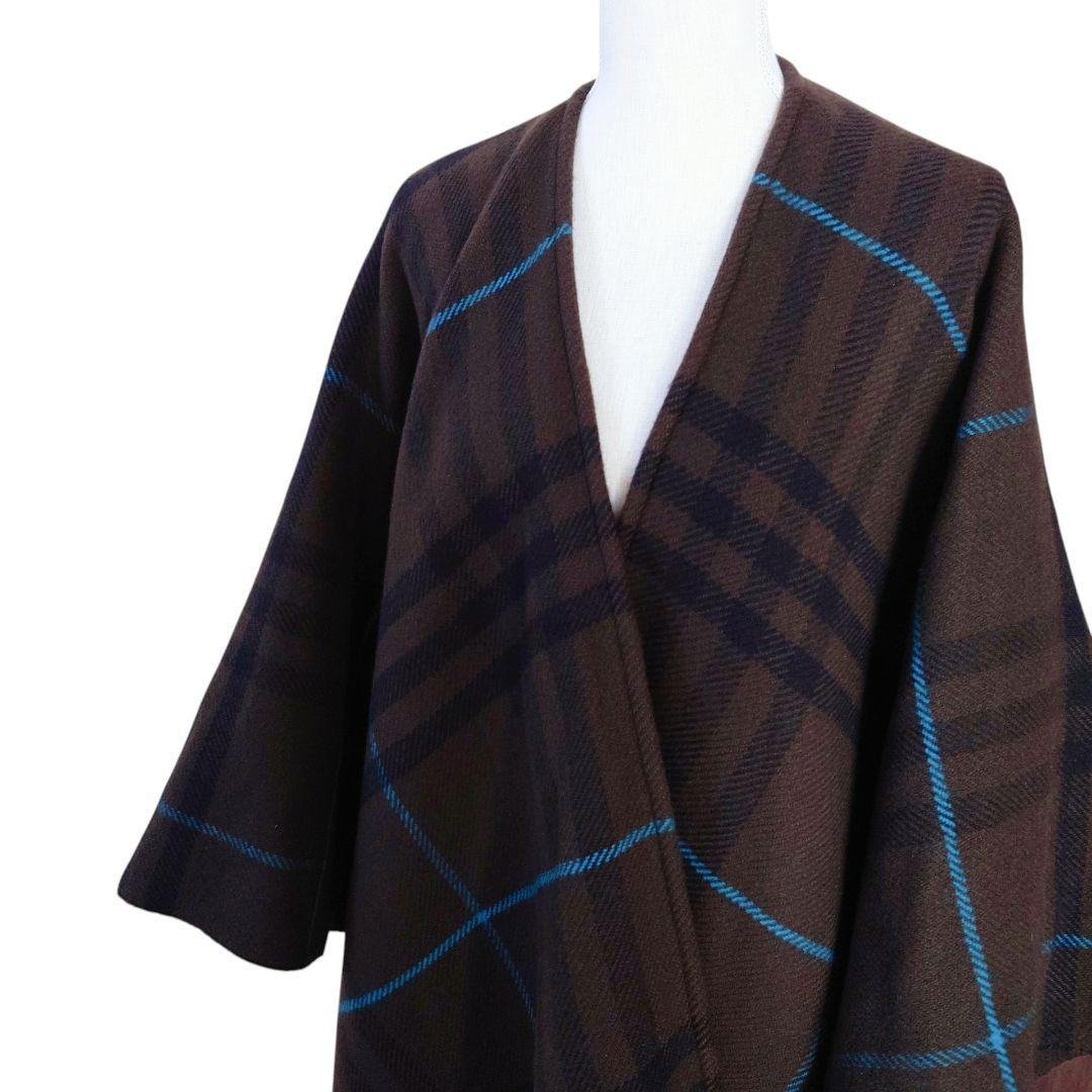 Black Lotus他の方は購入お控えくださいBurberry ケープ