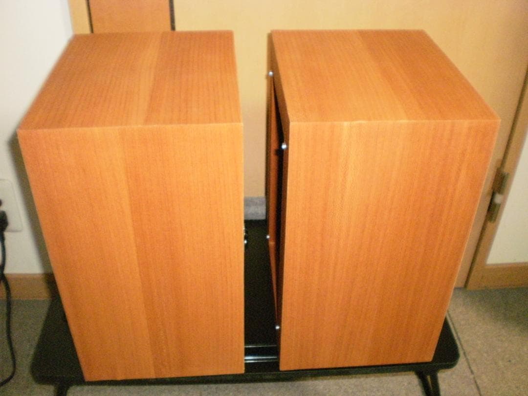 isophon P1826楕円ユニット使用　自作木製ブックシェルフスピーカー