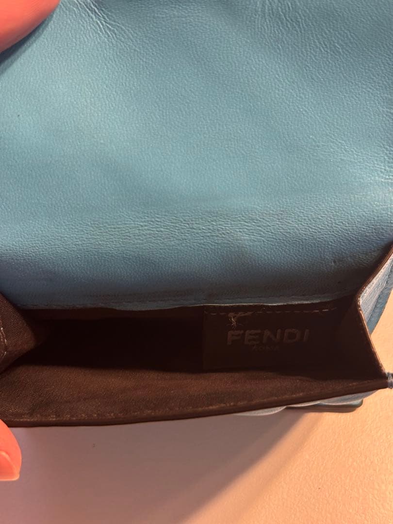FENDI バケットマイクロ三つ折り財布