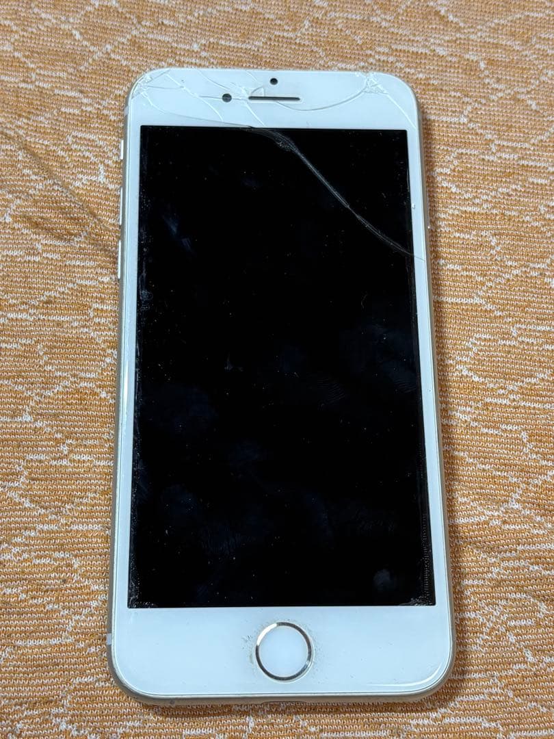 iPhone 8 64GB SIMフリー ジャンク 箱無し simフリー