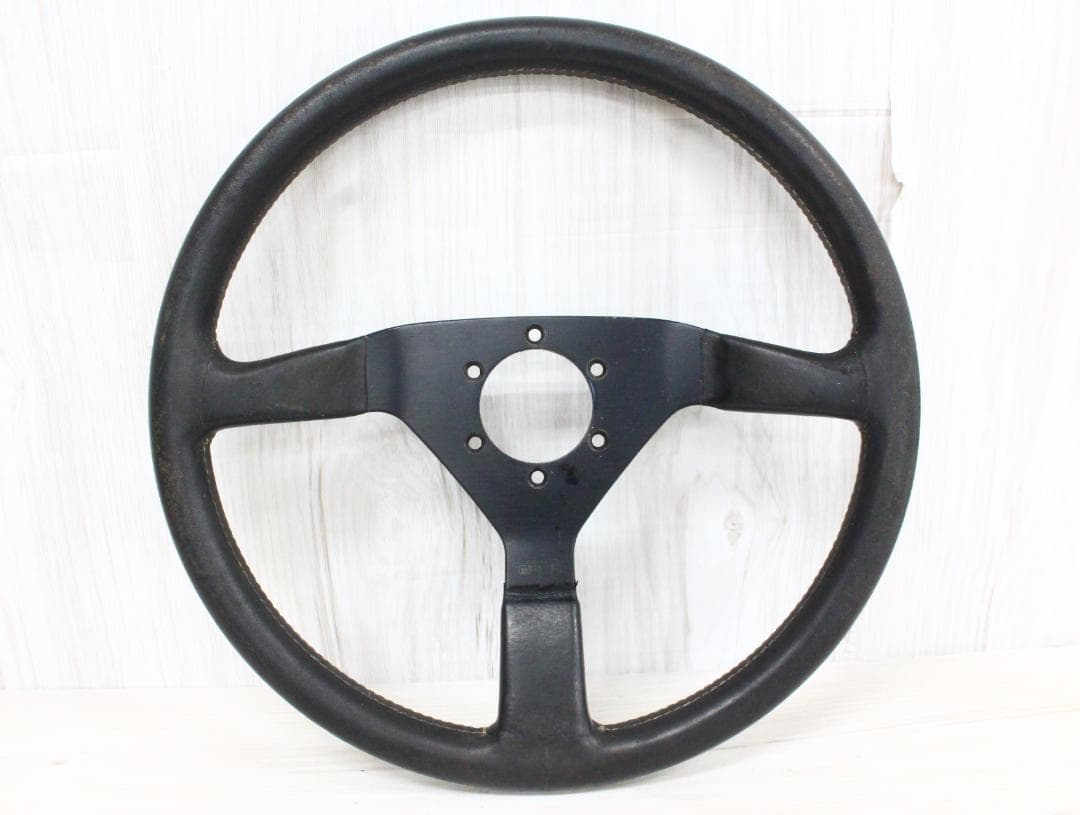 ▲希少 MOMO ヴィンテージ ステアリング レザー モモステ イタリア製②