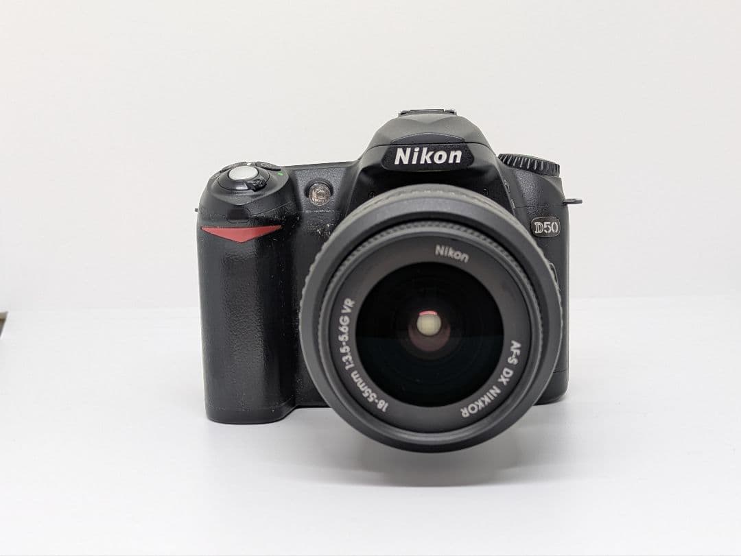 1月27日限定価格♪Nikon D50 AF-S 18-55mm VR セット