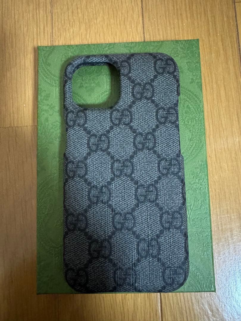 GUCCI iPhone 15用ケース 新品・未使用