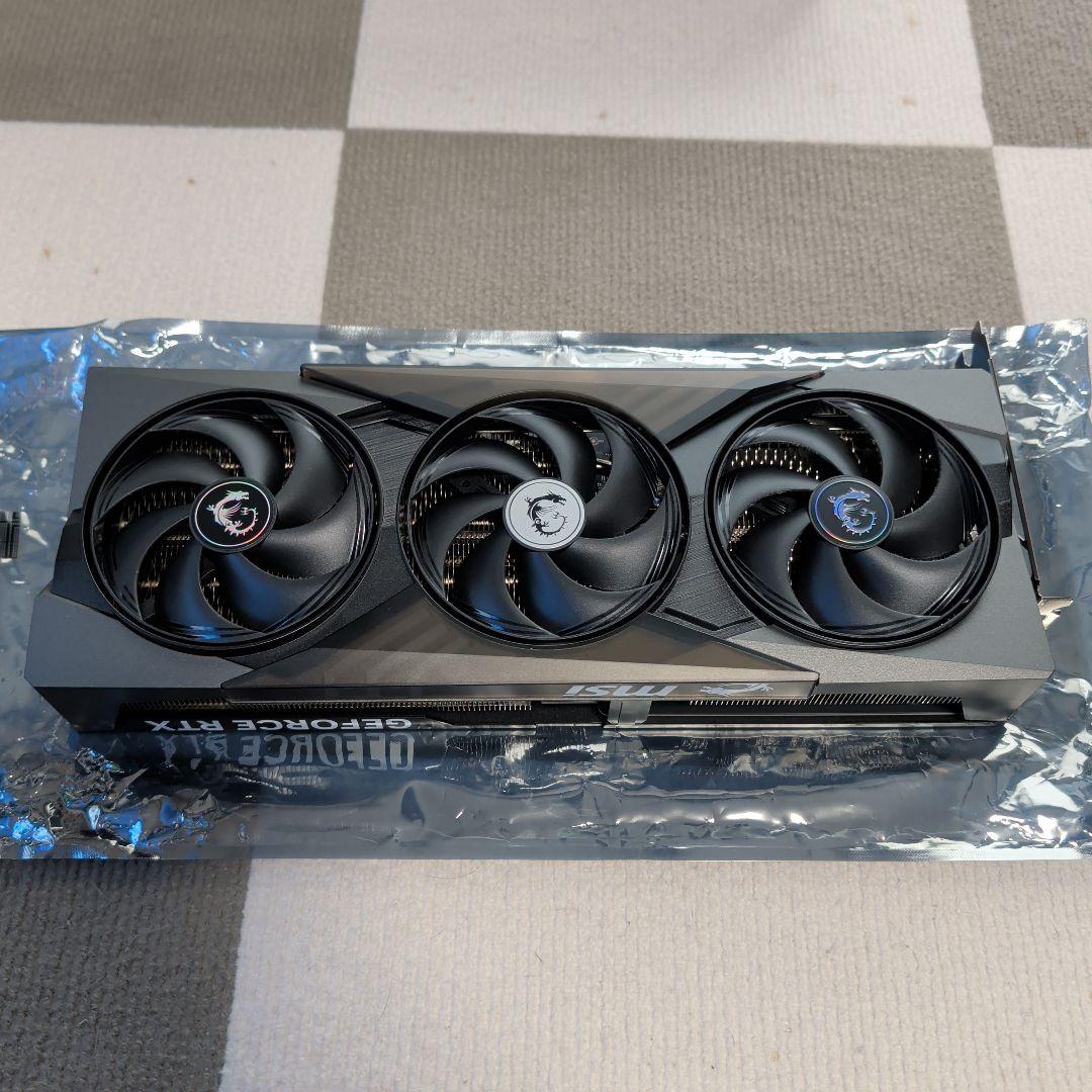 グラフィックボード・グラボ・ビデオカード MSI GeForce RTX 5070 12G GAMING TRIO OC