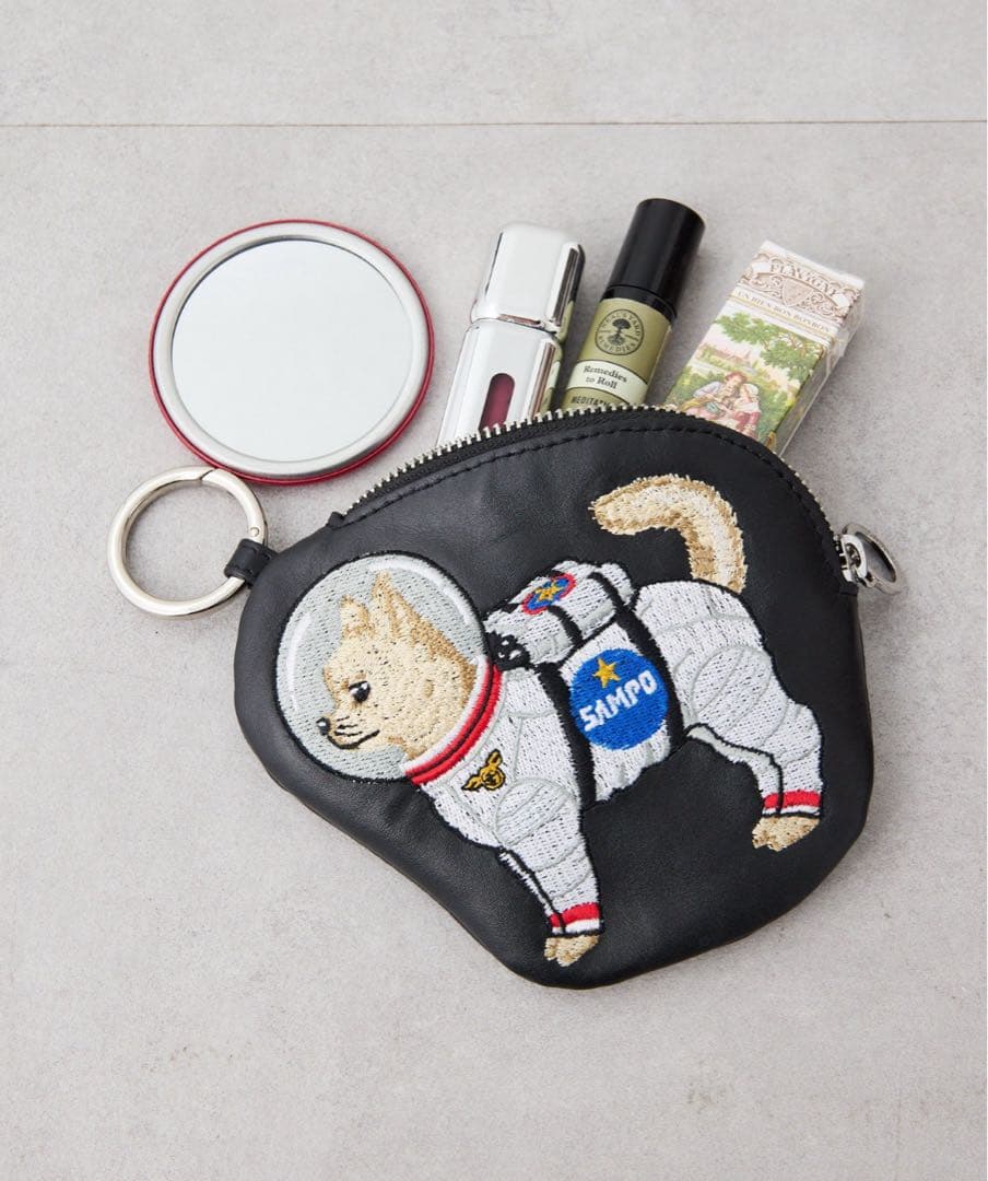 sampoxearコラボ スペースイレイザーケース、バッグチャーム刺繍　未開封