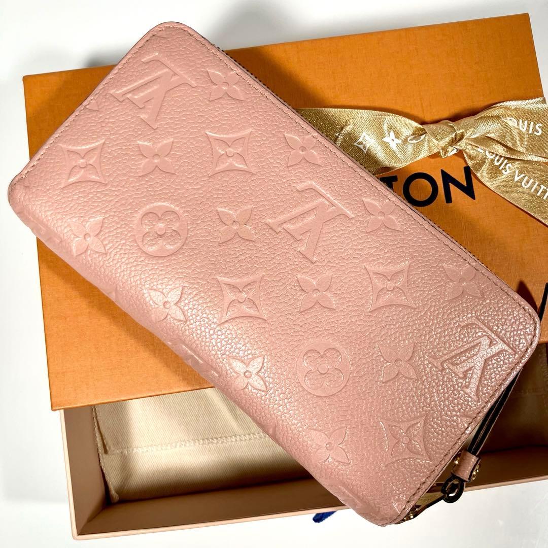 ルイヴィトン モノグラム アンプラント ジッピーウォレット ローズ M64090