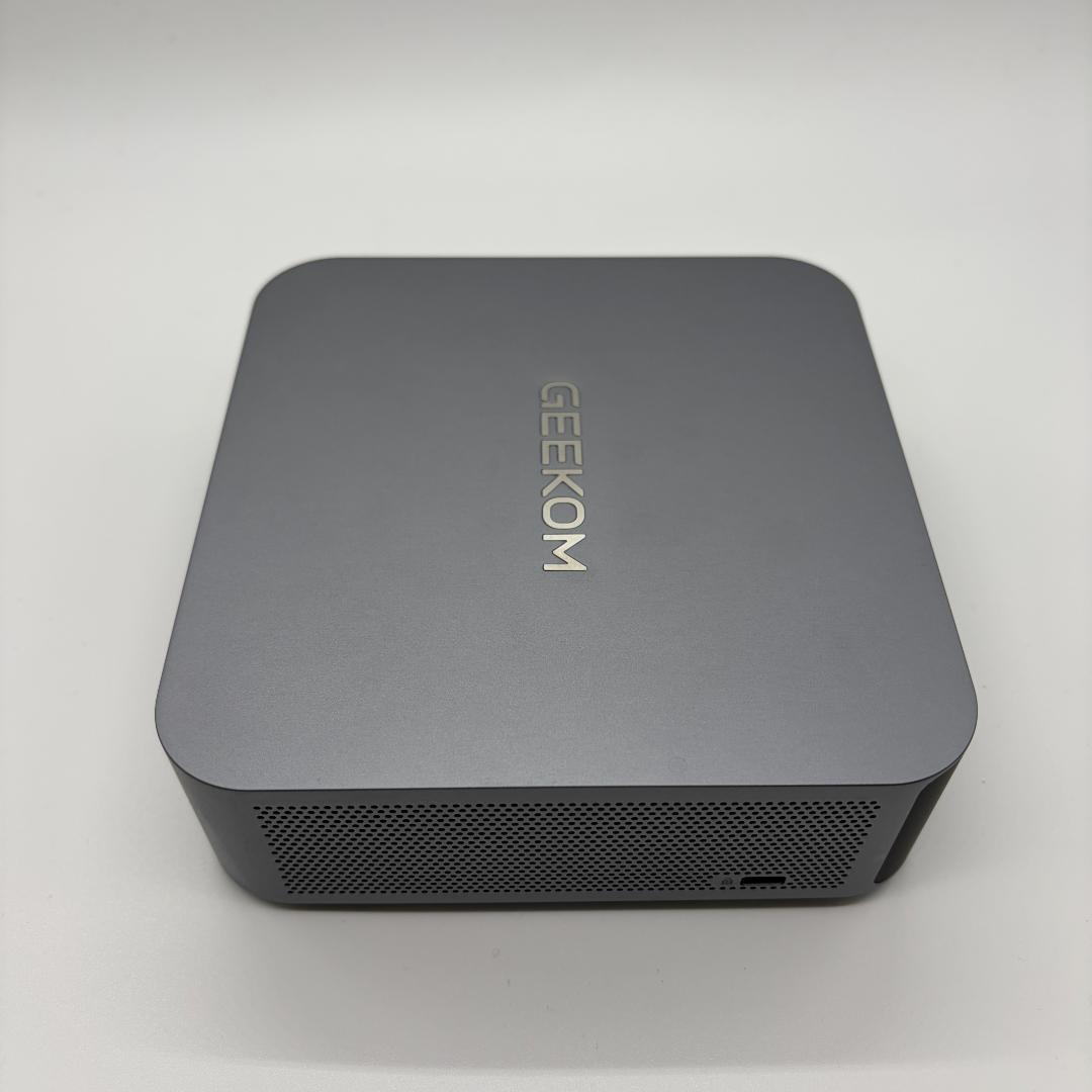 GEEKOM GT1 mega Core U9-185h メモリ 32GB