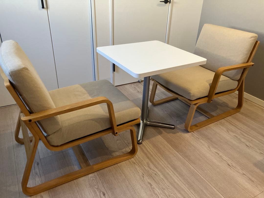 【みい】無印良品 リビングでもダイニングでもつかえるソファ、連結プレート付