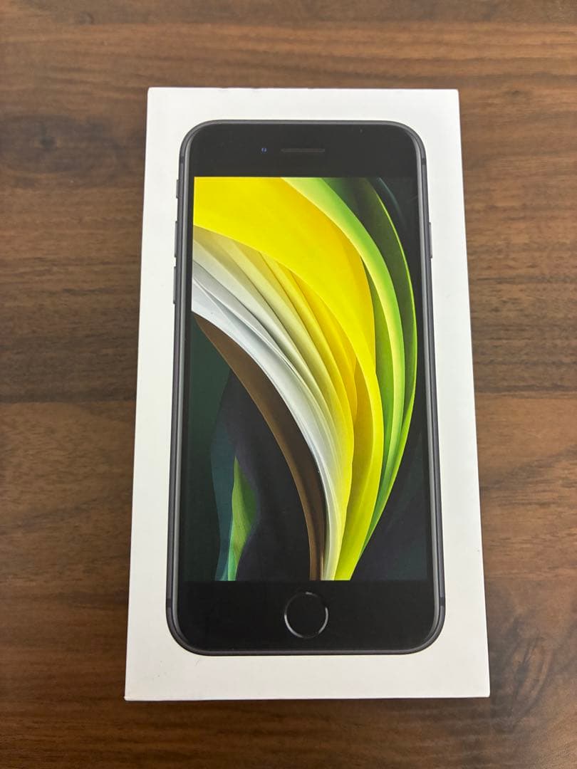 Apple iPhone SE 第二世代　128GB SIMロック解除済み