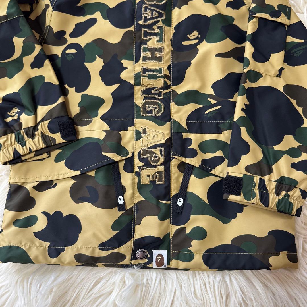 APE エイプ　アウター　スノーウェア　カモ柄　カモフラージュ110