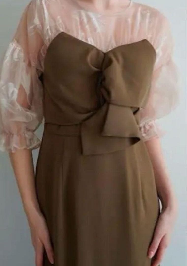 acka シアーパフドレス