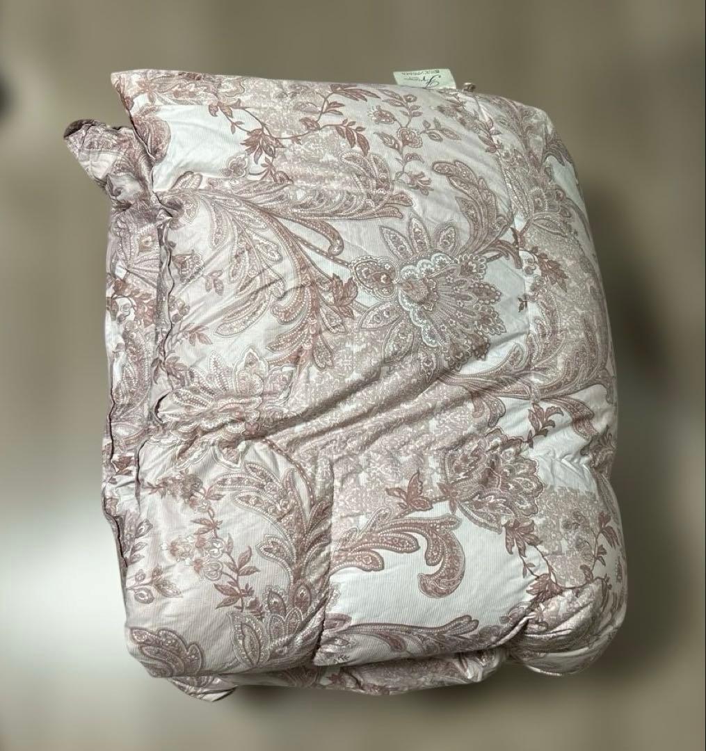 日本製秋冬用羽毛掛け布団150 X 210シングル1.3kg 美品　西川リビング