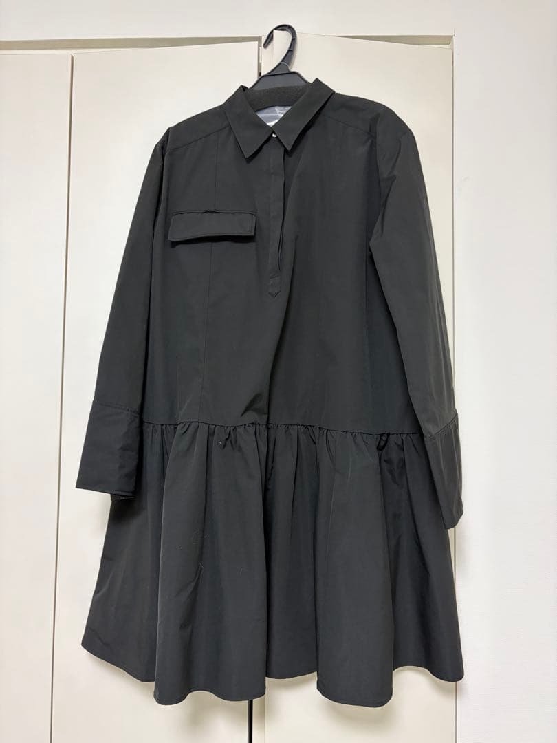 アニュアンス　ギャザーフレアミニワンピース （BLACK）