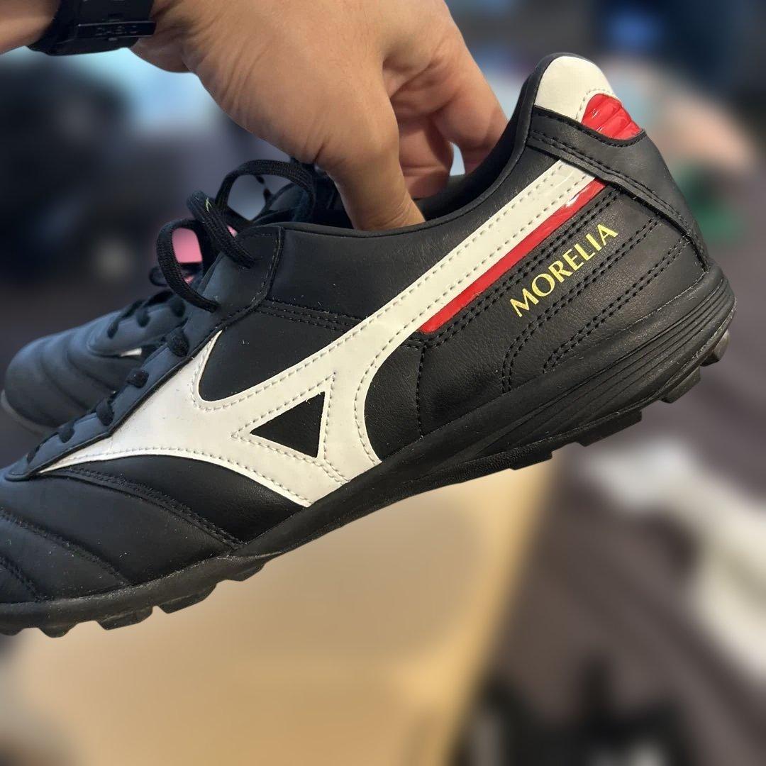 MnTY478さま　ミズノ モレリア TF フットサルシューズ 28.0