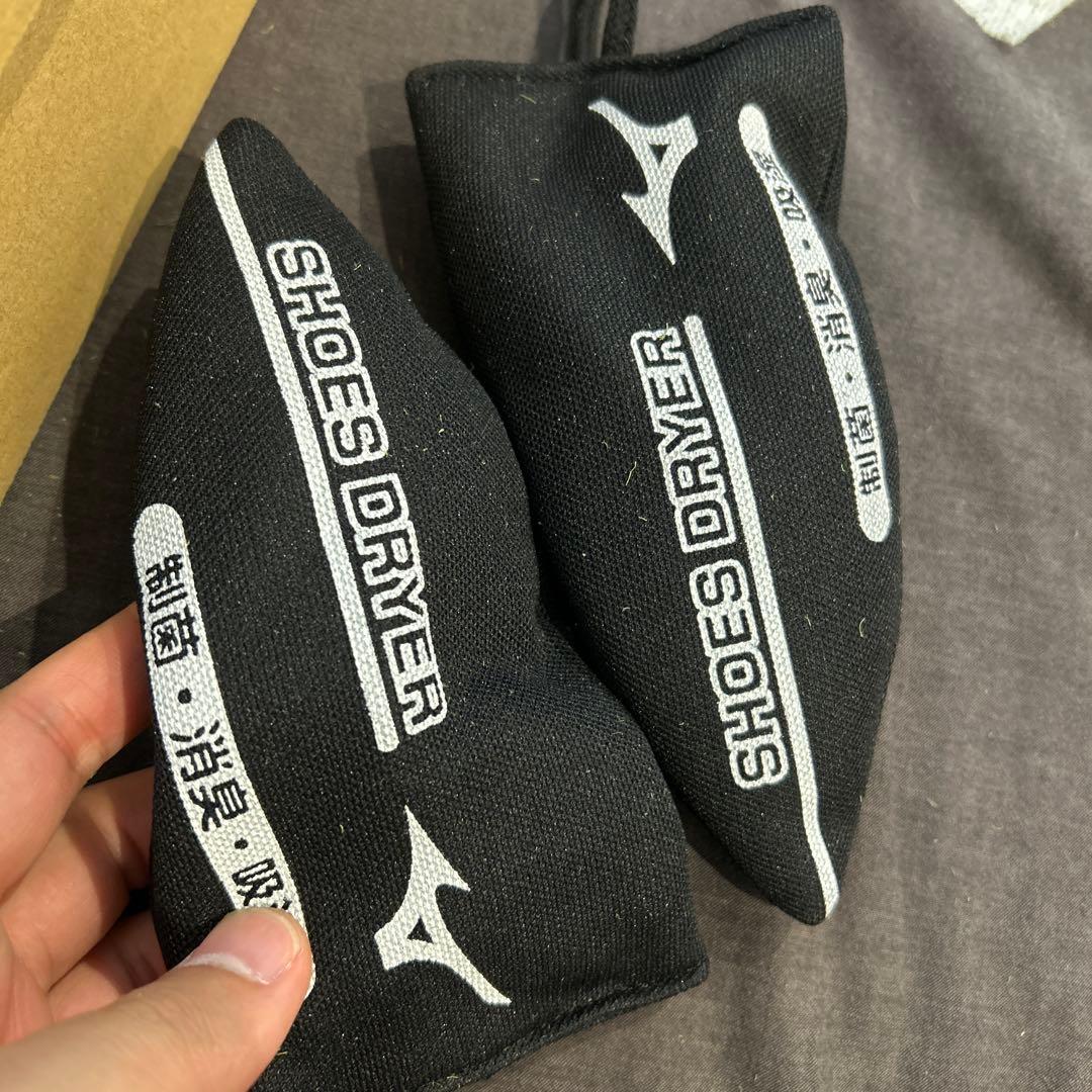 MnTY478さま　ミズノ モレリア TF フットサルシューズ 28.0