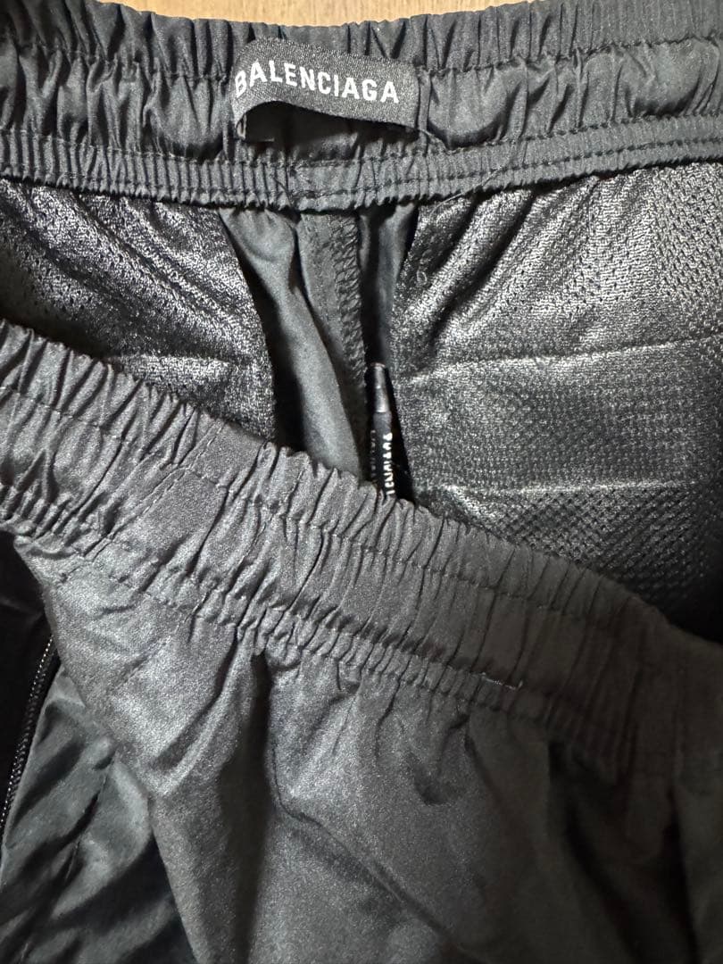 BALENCIAGA テクニカル　ナイロンカーゴパンツ