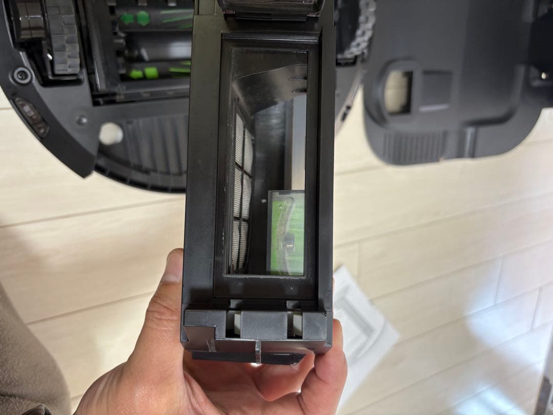 iRobot Roomba i7+ 自動ゴミ収集機能付き i755060