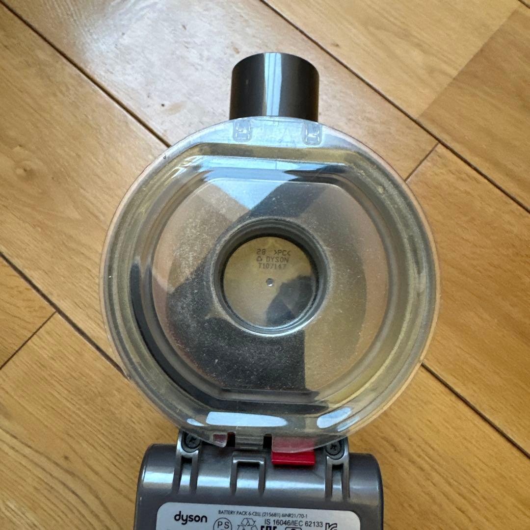 Dyson V8 fluffy+ アタッチメント有