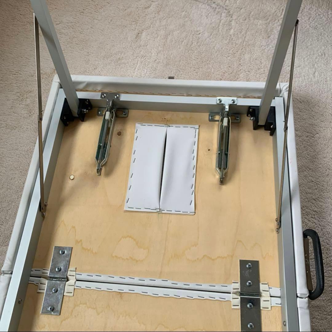 マッサージベッド　スパ　エステ　接骨院　美品　壊れなし