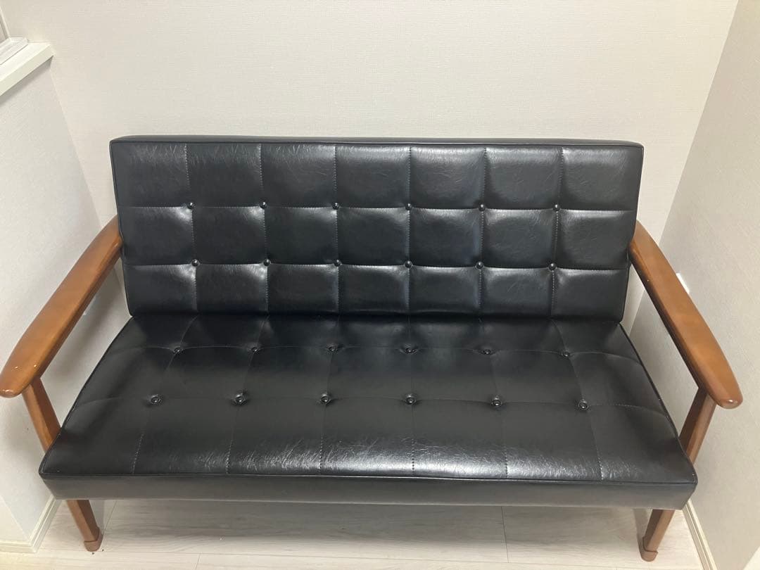 カリモク　Kソファ　2シーター　ブラック