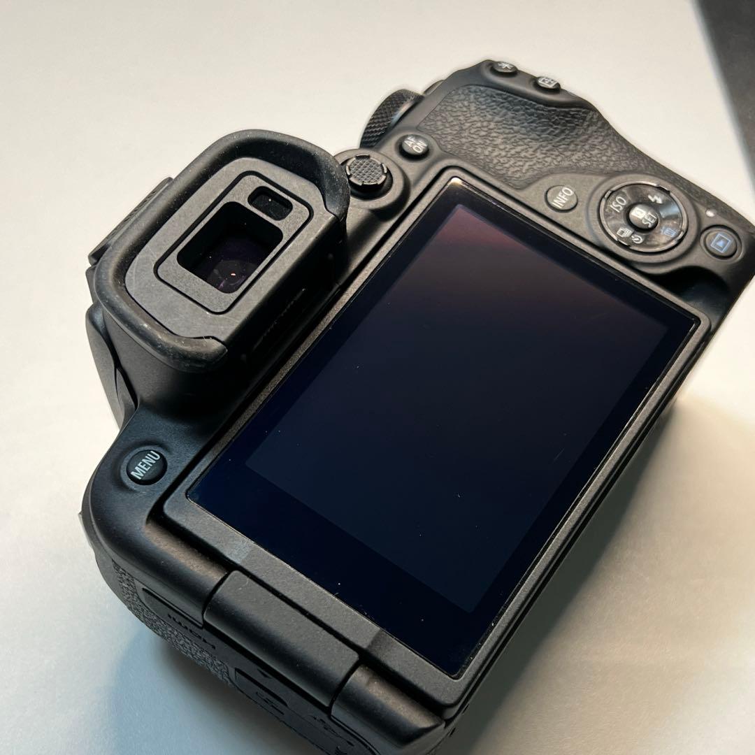 Canon EOS R10 ボディ