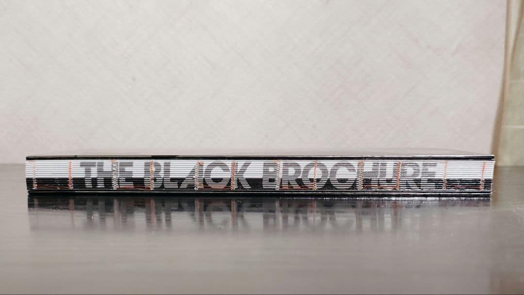 BLEACH原画展 EX.公式図録 THE BLACK BROCHURE