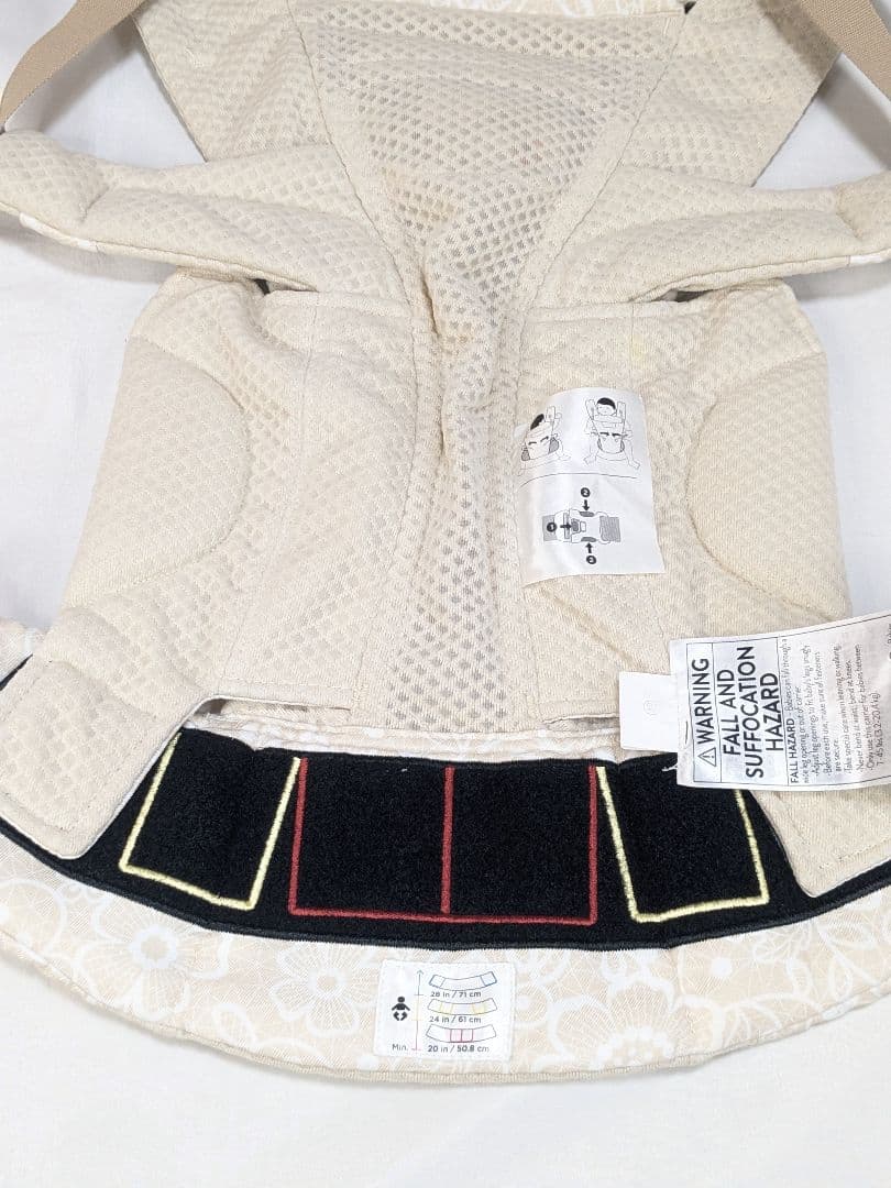 美品 ergobaby エルゴ オムニ ブリーズ クリームフラワーレース