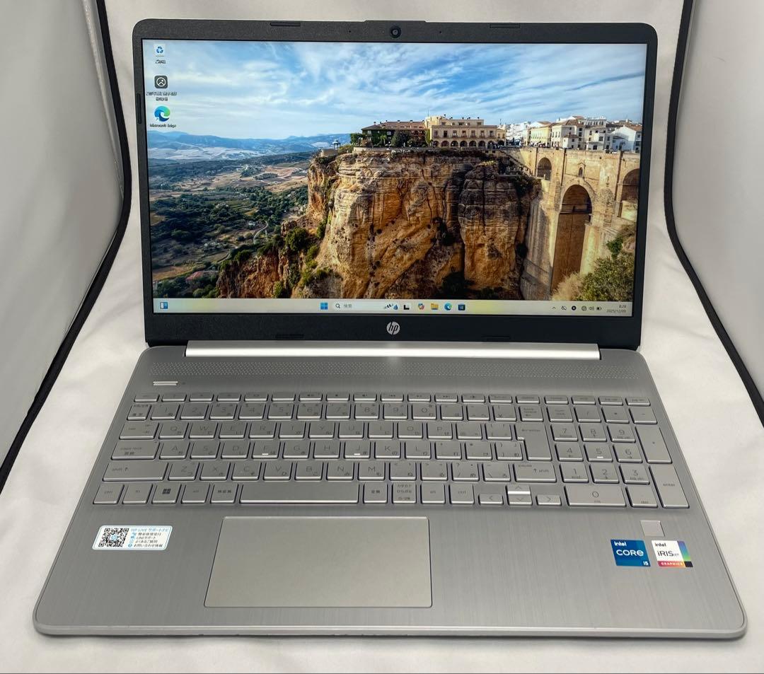 Windowsノート本体 Hp laptop 15s-fq504TU i5-1235U 8GB 256GB