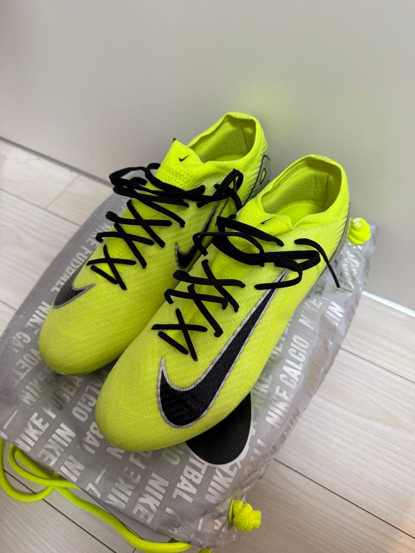 Nike マーキュリアル　エリート　ag