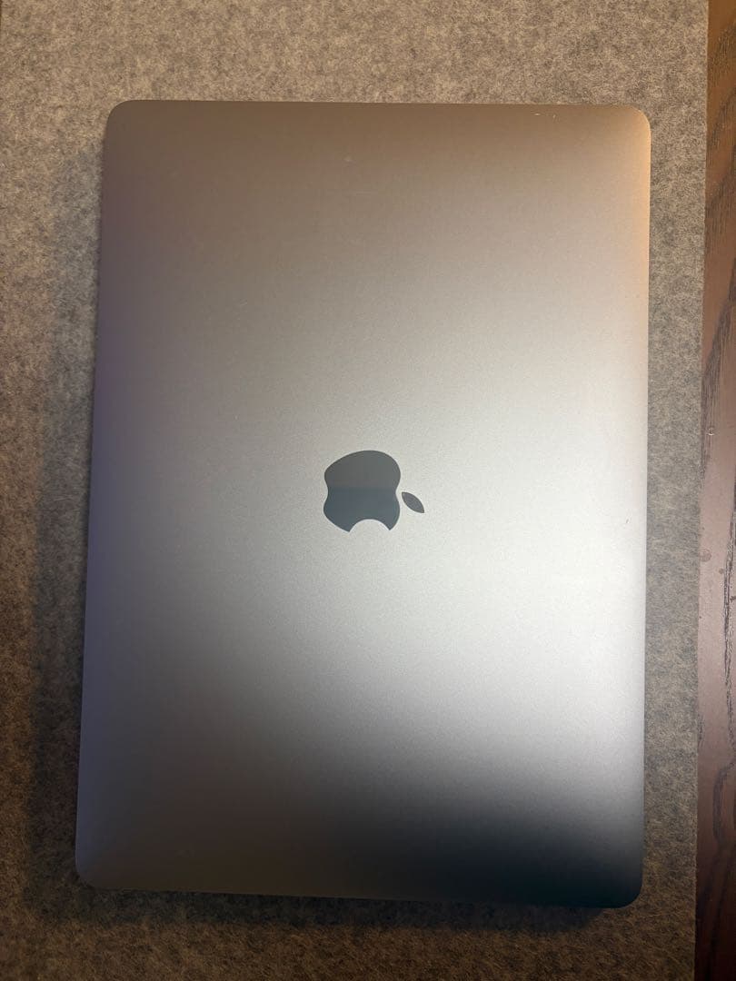 MacBookAir (M1, 2020) メモリ16GB容量256GB